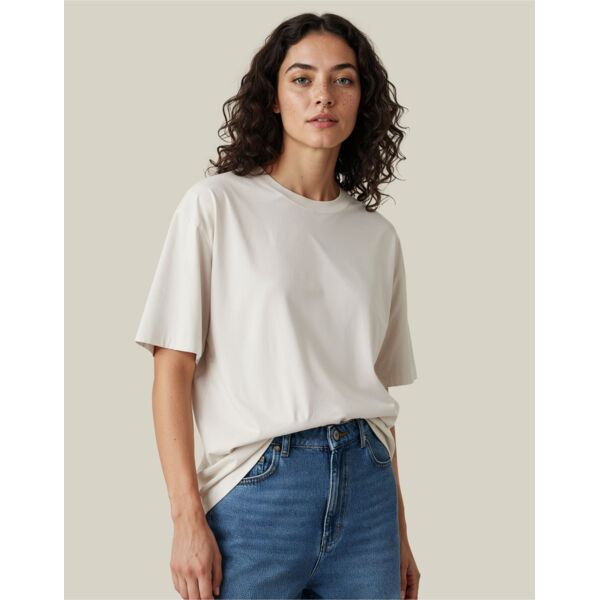 The Loose Tee Thumbnail